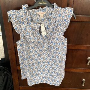 Brooks Brother’s Red Fleece women’s top. Size 4.